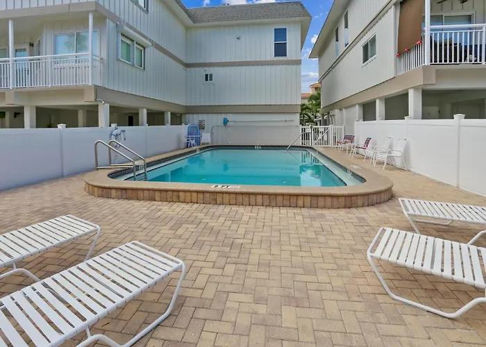 Gulfside 6